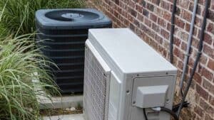 Outdoor ac heat pump